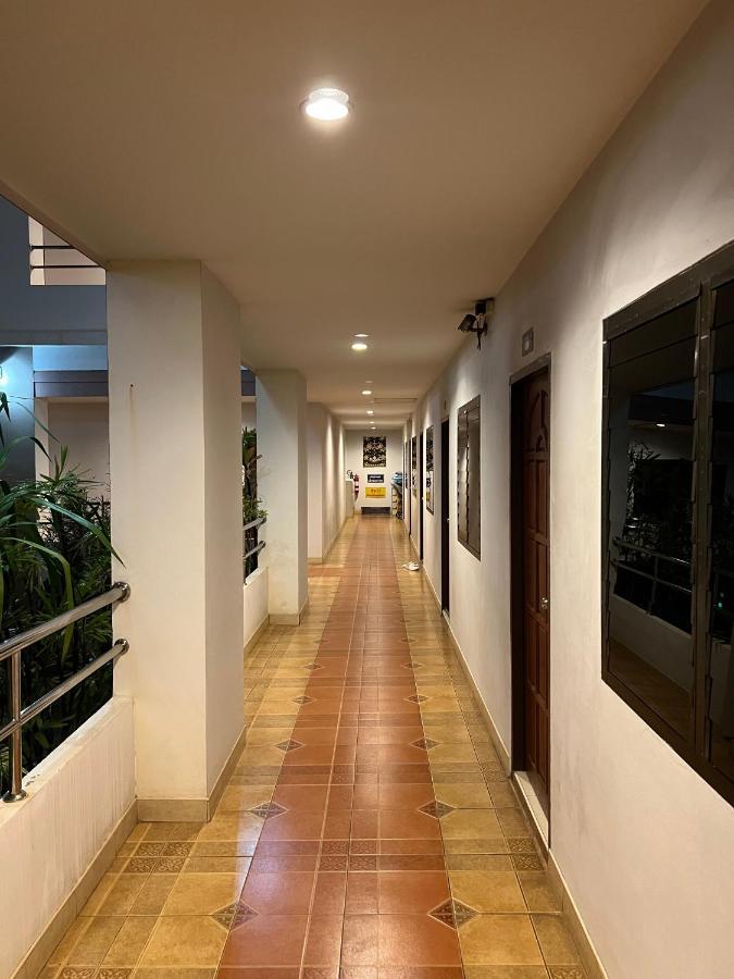 Jj Palace เจเจ พาเลซ Ban Si Than Exterior foto
